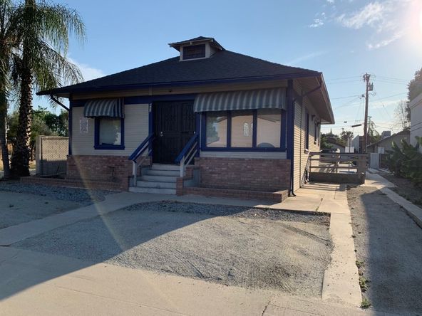 433 S Bridge St, Visalia, CA 93277